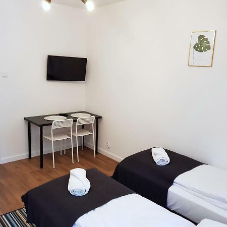 Apartamenty Metro Targowek Warszawa Exteriör bild
