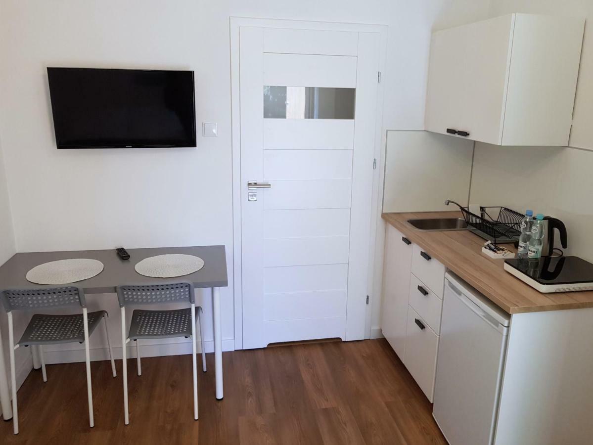Apartamenty Metro Targowek Warszawa Exteriör bild