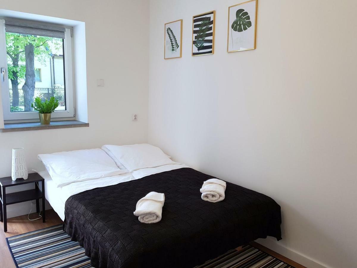 Apartamenty Metro Targowek Warszawa Exteriör bild