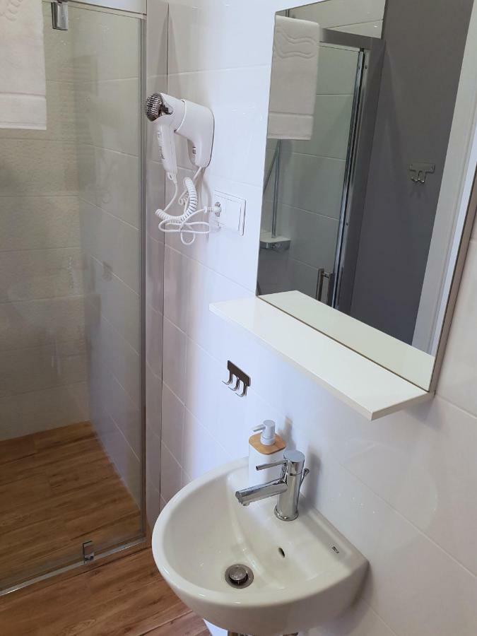 Apartamenty Metro Targowek Warszawa Exteriör bild