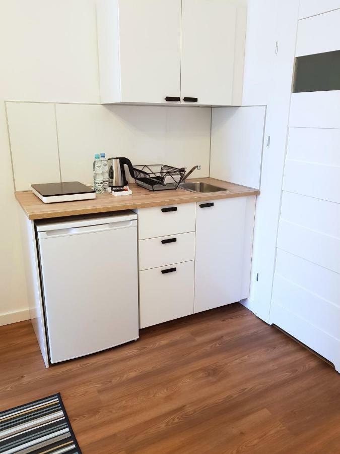 Apartamenty Metro Targowek Warszawa Exteriör bild
