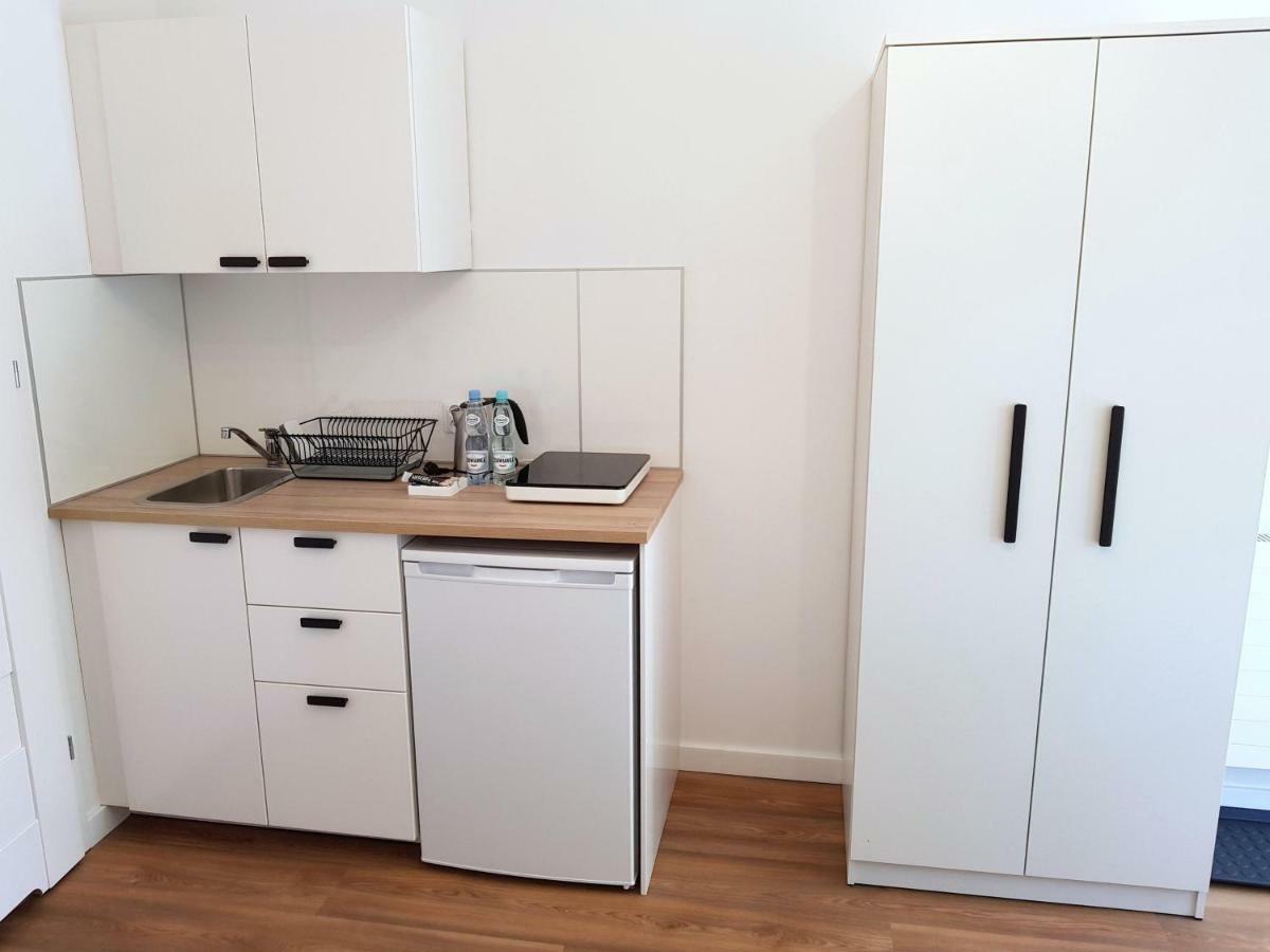 Apartamenty Metro Targowek Warszawa Exteriör bild